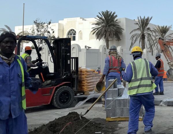 Qatarin lait ovat uudistuneet työntekijän eduksi – enää ne on saatava koko kentän käyttöön